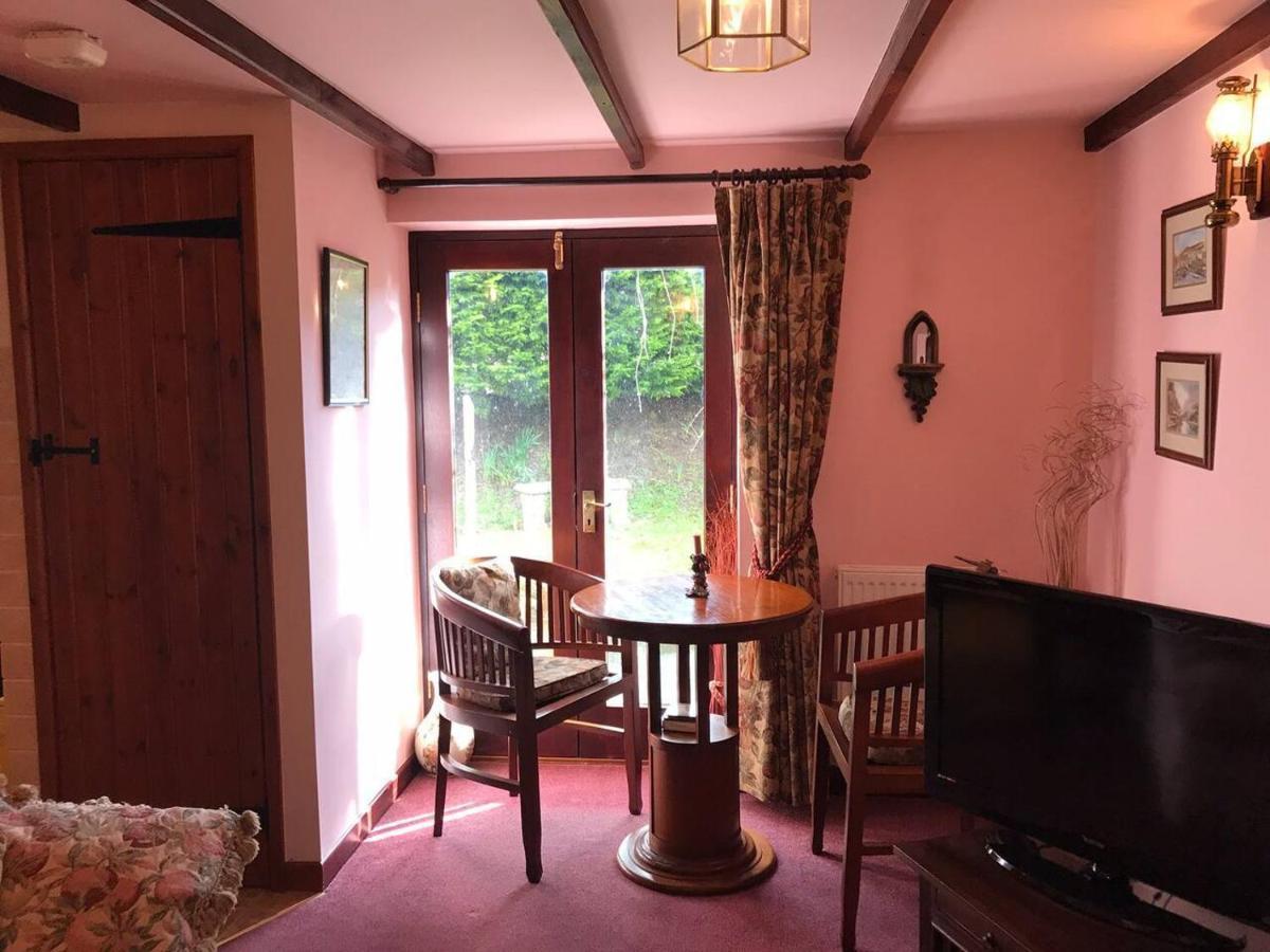 Cosy Cottage For Ecotourism Lovers Near Corwen Buitenkant foto